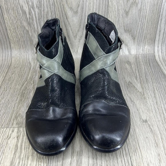 Naot Leather boots booties - Picture 2 of 9